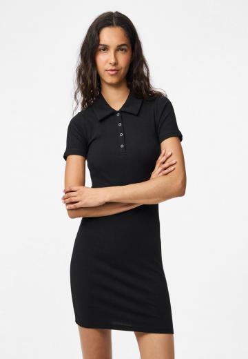 Платье футляр