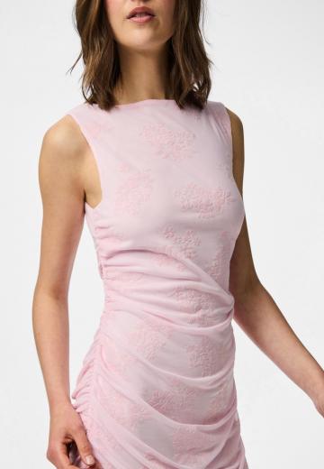 Платье футляр