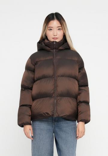 Зимняя куртка