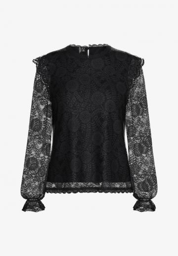 Кружевная блузка