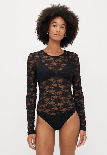 Кружевное боди