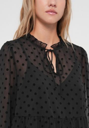 Короткое платье