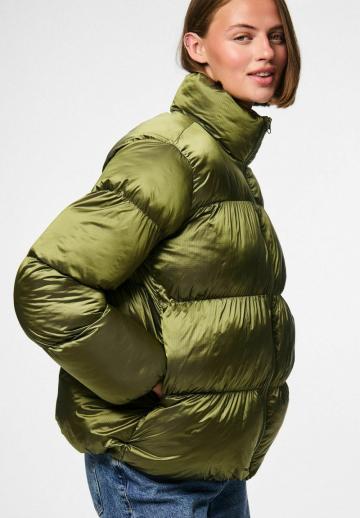 Зимняя куртка