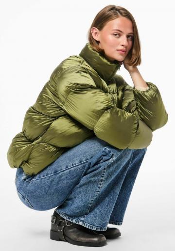 Зимняя куртка