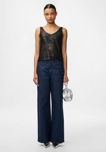 Блузка без рукавов