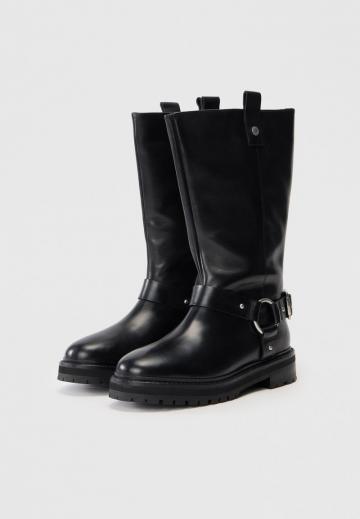 Ковбойские сапоги