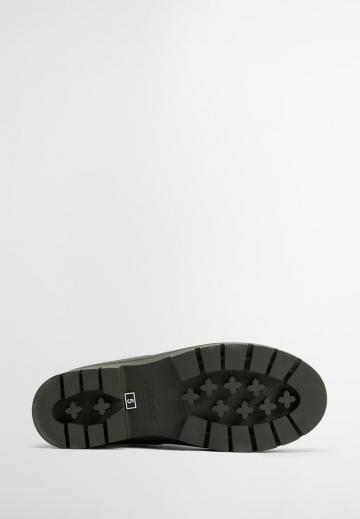 Резиновые сапоги