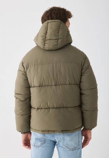 Зимняя куртка