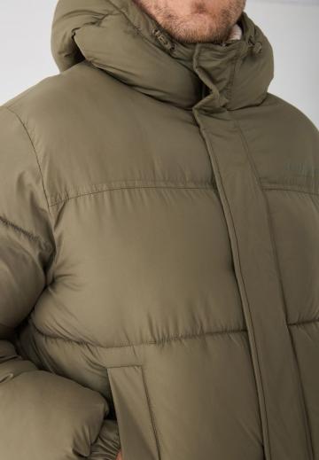 Зимняя куртка