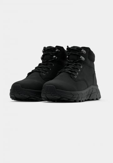 Походные ботинки