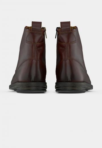 Ботинки на шнуровке