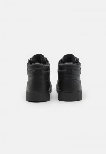 Высокие кеды