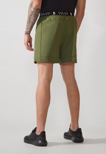 Спортивныве шорты