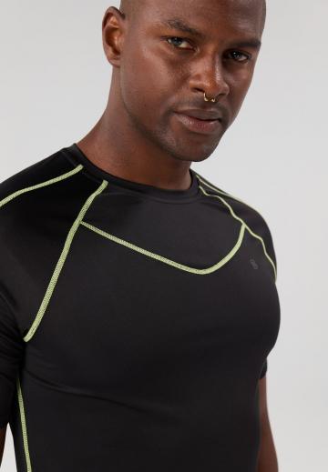 Спортивная майка