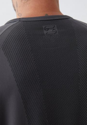 Спортивная майка