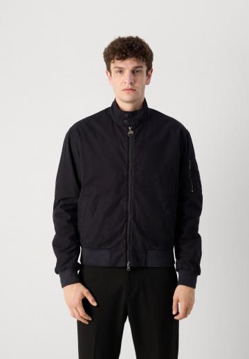 Куртка бомбер