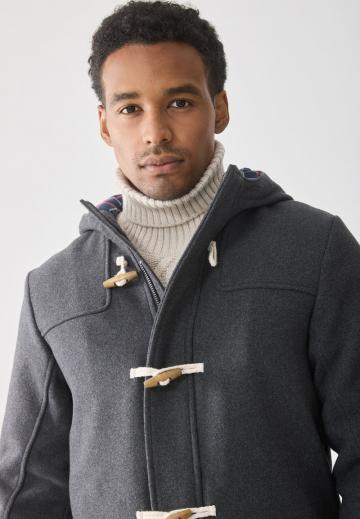 Короткое пальто