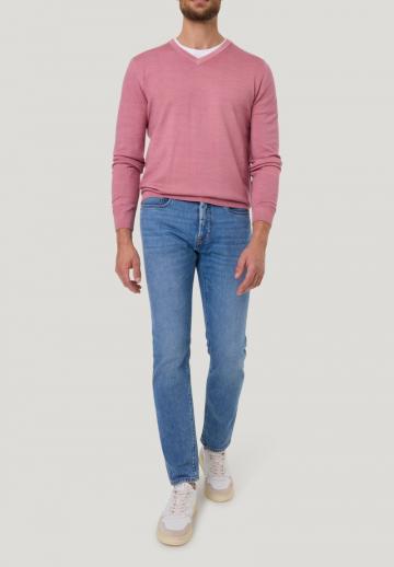 Узкие джинсы