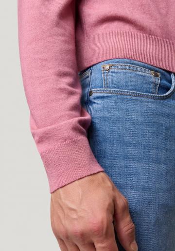 Узкие джинсы