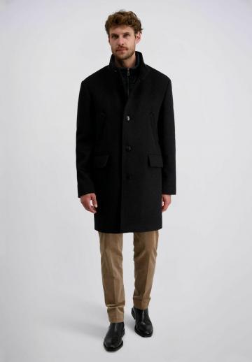 Короткое пальто