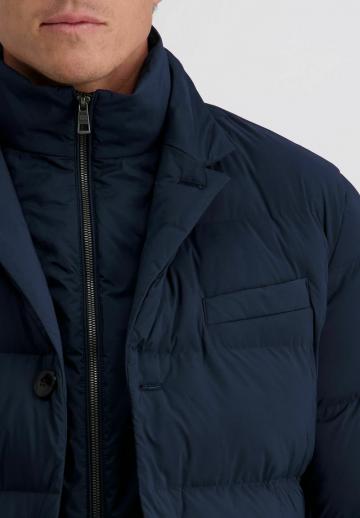 Зимняя куртка