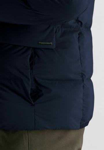 Зимняя куртка