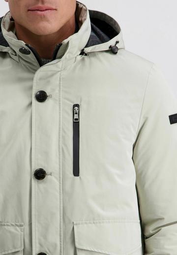 Зимняя куртка