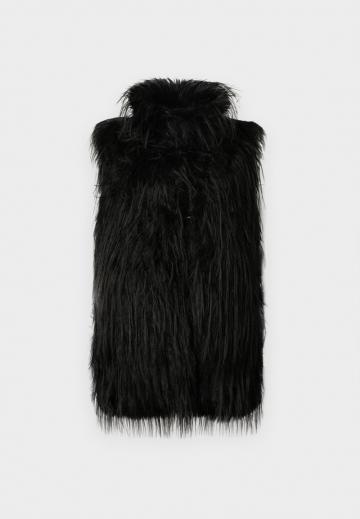 Пуховой жилет