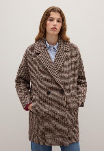 Короткое пальто