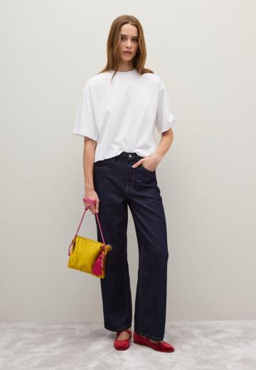 Клешеные джинсы