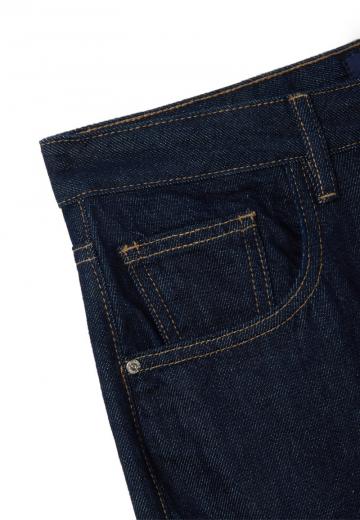 Клешеные джинсы