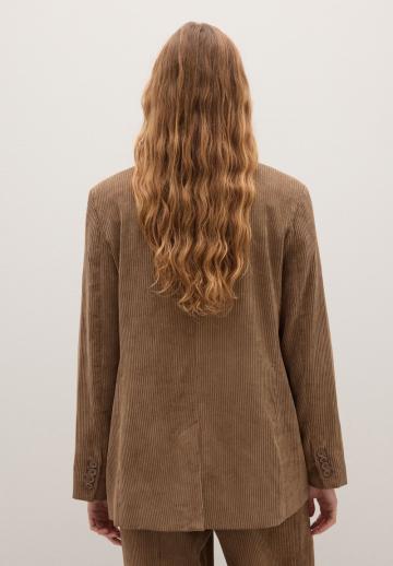 Короткое пальто