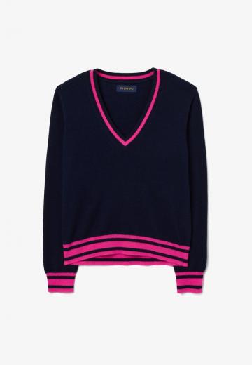 Пуловер в полоску