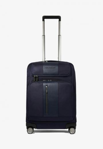 Чемодан на колесах