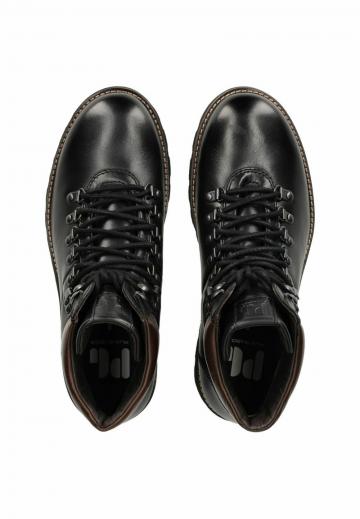 Ботинки на шнуровке