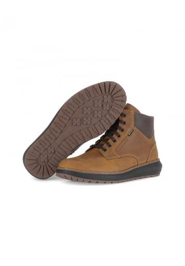 Ботинки на шнуровке