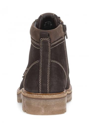 Ботинки на шнуровке