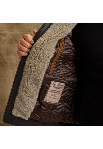 Кожаная куртка