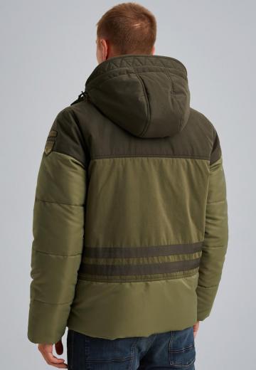 Зимняя куртка