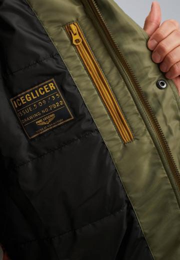 Зимняя куртка