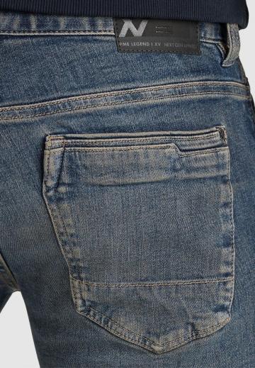 Узкие джинсы