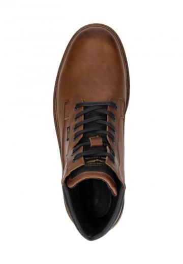 Ботинки на шнуровке