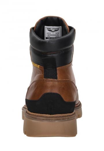 Ботинки на шнуровке