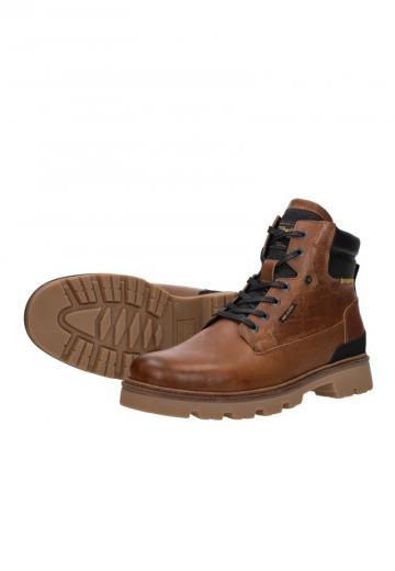 Ботинки на шнуровке