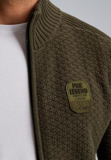 Вязаная кофта