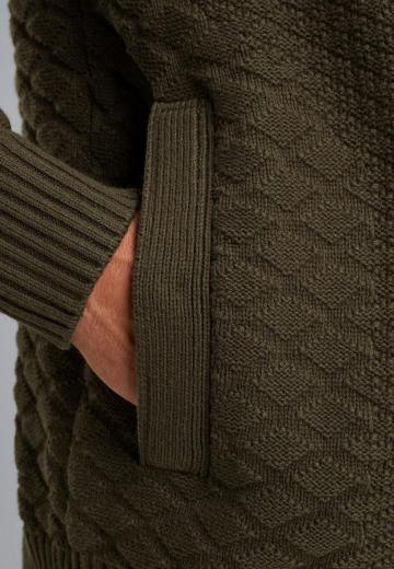 Вязаная кофта