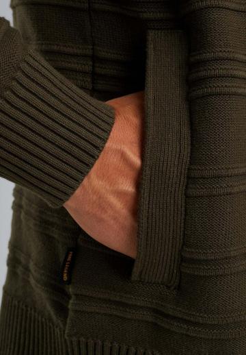 Вязаная кофта