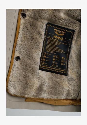 Зимняя куртка