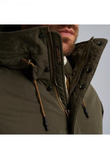 Зимняя куртка