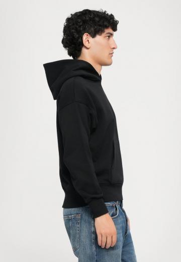 Пуловер с капюшоном